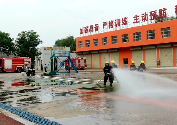 1657769992129978.jpg 消防演练.jpg