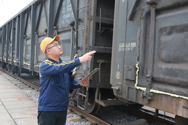 1683192081154696.jpg Áгµ¼ì²éͳ¼ÆÔ±_¸±±¾.jpg