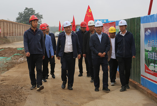 1696062435197715.jpg 222.jpg