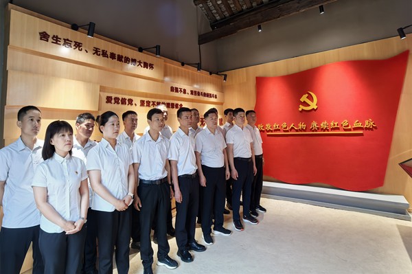 1783321914119299.jpg 3_¸±±¾.jpg
