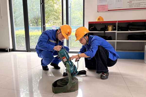 2.�˶���ˮ�ù�������ͨ��й�����.JPG